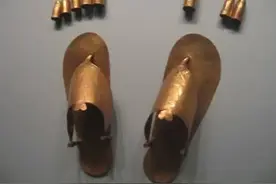 历史上不该出现的4大文物，件件疑似穿越，制造者至今成谜图片