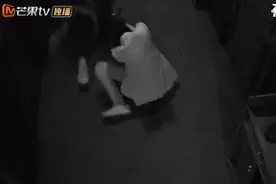 《密逃2》恐怖升级，杨幂称睫毛吓飞，邓伦遭红衣女鬼直面暴击图片