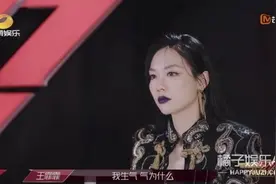 王霏霏为孟佳痛哭被喷戏多？深扒十三年闺蜜情，如果这都不算爱图片