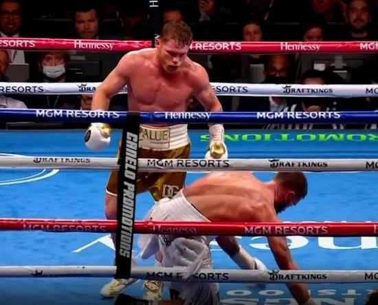 拳坛杂志十大顶级拳王榜单出炉！克劳福德第三，两位日本拳王上榜