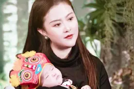 沈腾儿子百日宴大手笔！老婆王琦产后秒瘦尖下巴！视频封面