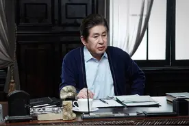 韩国76岁老牌男星强制要求37岁女友堕胎，已经不是第一次图片