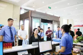 【民族团结】盟委委员、统战部部长李国宏一行到科右中旗检察院调研民族团结进步创建工作图片