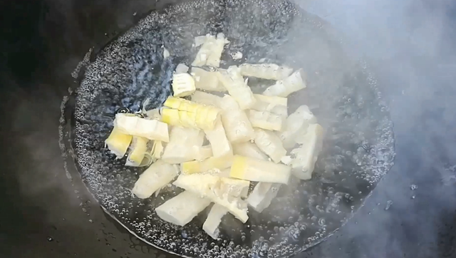 回鱼的鱼鳞怎么去掉
