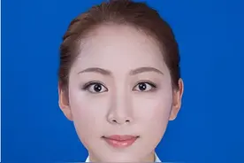 证件照精修要100？用这个插件一键排版换装磨皮，不花一分钱图片