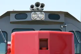 火车喇叭为什么那么响？原来是用压缩空气吹的视频封面