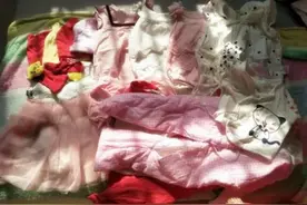 老人言：把孩子旧衣服扔掉“犯忌讳”，孩子的旧衣服该如何处理？图片