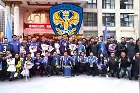 中冠冠军回家！泰州远大让这座江苏古城因足球沸腾！视频封面