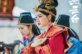历史上的萧燕燕：17岁嫁给耶律贤，30岁临朝摄政，生三子三女图片