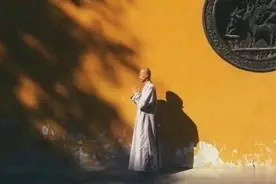 常言道，会说话的女人命好，一个女人的嘴决定了一个家庭的命运。图片