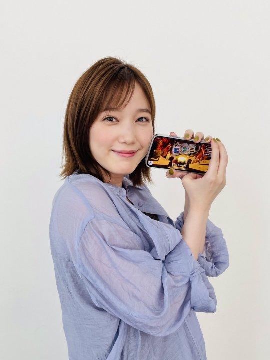 玩得真大！日本女优和微软合作做游戏，上架就宣布只能玩6个月？