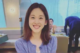 章泽天晒照庆祝28岁生日：谢谢大家的祝福图片