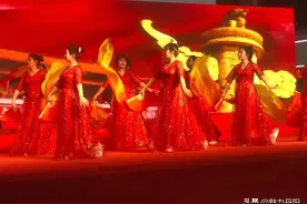 丹阳街道桑海社区举办“听党话、感党恩、跟党走”庆七一文艺汇演图片