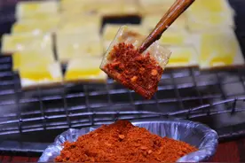 去了贵州一定不能错过的街头美食：爆浆小豆腐图片