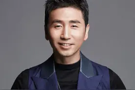 沙宝亮：娶相恋12年初恋，落魄时靠妻子度日，风光背后都是泪图片