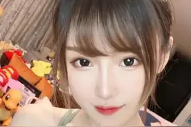 007-美女壁纸-求之不得，寤寐思服。悠哉悠哉，辗转反侧图片