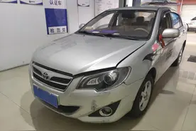 4W入手13年丰田花冠只为保值耐用？检测师：纯纯大铁球图片