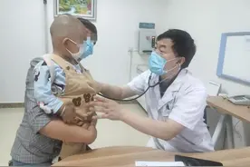 吃好喝好，白白胖胖的宝宝被查出贫血？家长养娃当心“缺铁性贫血”图片