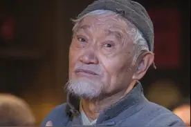 牛犇：6岁父母双亡，11岁开始演戏，晚年住养老院简单生活图片