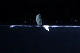 拉屎时，如何防止屁股溅湿？困扰很多人的问题，一个实验给出答案图片