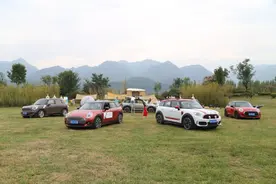 音乐美食、萌宠乐园、亲子时光……露营必玩项目，全在这里了！图片