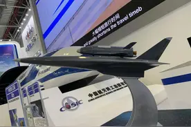 我国国防建设全面提速，但关于新装备，苏联警钟仍在，我们不能碰图片