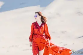 人像摄影，居中构图不好看吗？18张照片3组版本，详述拍摄要点图片