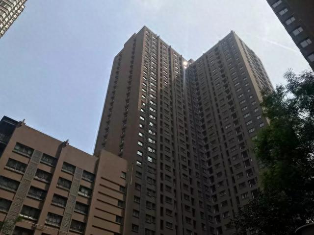美团逾期后有验证码，21岁女孩身亡 配图03