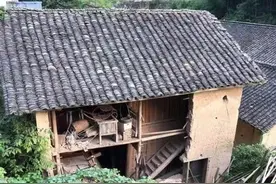 未登记的房子都是违建不予补偿？这个时间建成的房屋不应是违建图片