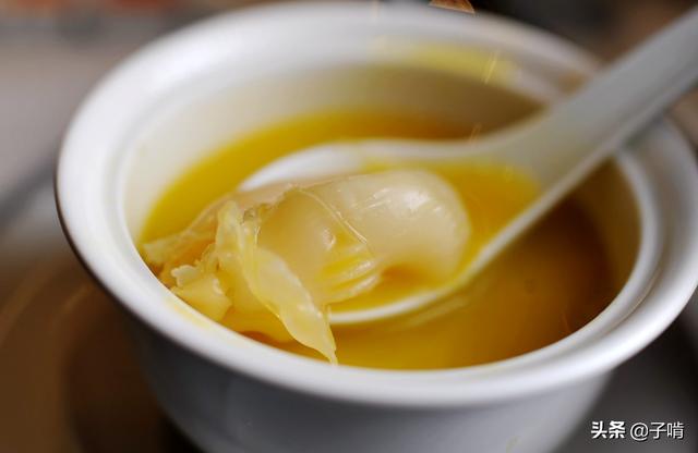 花胶鸡脚鱼翅煲汤的做法 花胶鸡脚鱼翅煲汤的做法大全