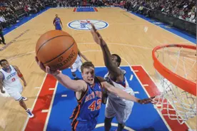 他是NBA历史唯一打出30+20+10超级三双的悍将，0.1秒绝杀旷古烁今图片
