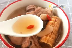 猪蹄汤有异味？想做出好喝的猪蹄汤，这步不能少！汤特鲜美没异味图片