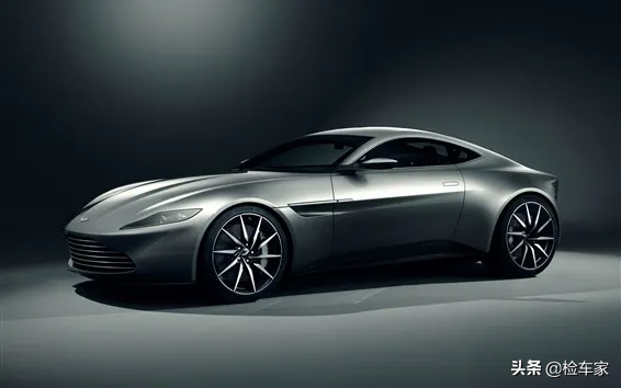 花70万买辆阿斯顿马丁Vantage，打开一看才开2万公里！网友：太值