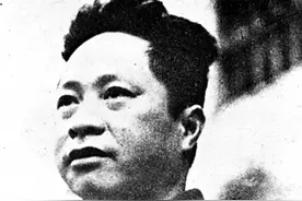 叶挺：毛泽东称他是共产党的第一任总司令，十年流亡五年牢狱出狱第二天重新入党图片