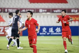 国足2-0菲律宾！牢牢占据出线主动权，小组第2排名进入前五图片