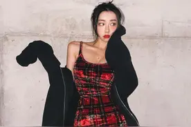 2021年“羞羞裙”火了，显瘦百搭又有气质图片