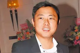 人生赢家纪晓波：从穷小子到赌场大亨，吴佩慈甘愿未婚为他生4娃图片