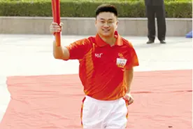 韩国许昭英不顾父母反对，坚持要嫁中国裁判黄力平，结局如何？图片
