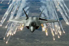 中国不再怕F22？美媒：中国米波雷达发展迅猛，能探测隐身战机图片