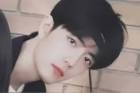 肖战人品好 实锤！素人时期别人就对他连连夸赞！怪不得能大红！图片