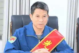 “陆航兵王”光荣退休！图片