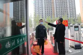 今天，我们终于开学了！兰山区高中段学校毕业年级开学复课现场直击图片