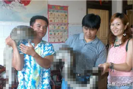 100斤重蟒蛇“保姆”，为报恩与主人同吃同睡，还看家护院抓小偷图片