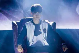 LOL能与大魔王Faker比肩的男人你知道是谁吗？图片