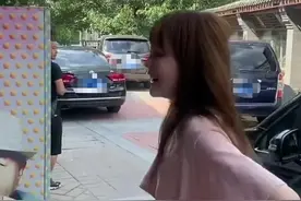 赵本山的女儿怀孕？整容让她备受争议，直率的性格暴露了情商掉线图片