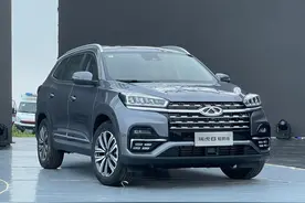 2.0T+四出排气，最强瑞虎8来袭，揽月同款双离合是最大的绊脚石？图片