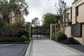 南宁某高低配的豪宅小区被隔开管理，高层业主很心塞图片