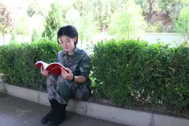 你读书的样子真美图片