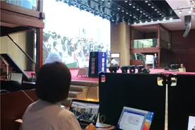 客户来洁牙，对口腔门诊有“四个不满意”，如此破解图片