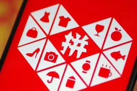 曾经的“鲶鱼”拼多多，如今正高速追赶淘宝和京东图片